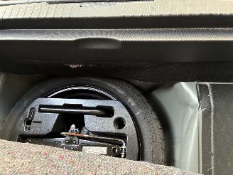 Renault Captur RENAULT CAPTUR 1.5D AUTOMAAT 2015 picture 12