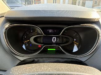 Renault Captur RENAULT CAPTUR 1.5D AUTOMAAT 2015 picture 17