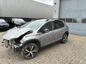 skadebil auto Peugeot 2008 PEUGEOT 2008 1.6D GT 2018 2018/4