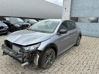 skadebil auto Peugeot 208 PEUGEOT e208 2022 2022/5