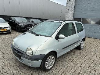 Schadeauto Renault Twingo RENAULT TWINGO 1.1 2006 2006/12