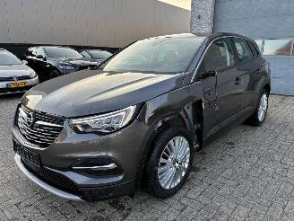 Unfallwagen Opel Grandland OPEL GRANDLAND X 1.2I 2020 2020/12