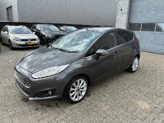 Damaged car Ford Fiesta FORD FIESTA 1.0I AUTOMAAT 2016 2016/5