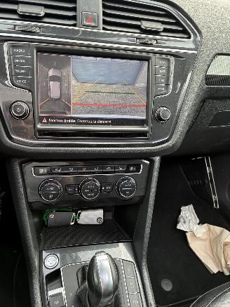 Volkswagen Tiguan VW TIGUAN 2.0D DSG R LINE 2017 picture 20
