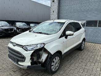 Coche accidentado Ford EcoSport FORD ECOSPORT 1.5D 2014 2014/10