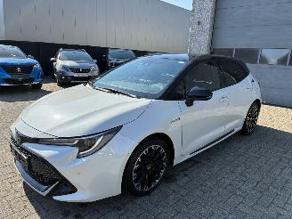 Schadeauto Toyota Corolla TOYOTA COROLLA GR HYBIDE 2020 2020/5