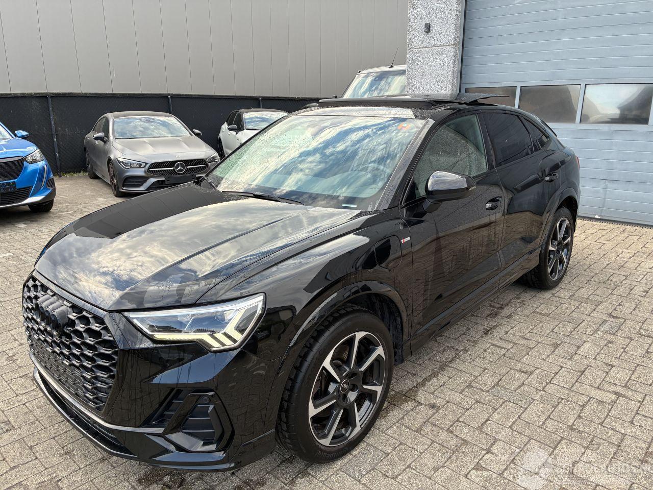 Audi Q3 AUDI Q3 1.4I HYBRID S LINE 2021