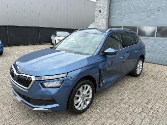 Voiture accidenté Skoda Kamiq SKODA KAMIQ 1.0TSI DSG 2020 2020/10