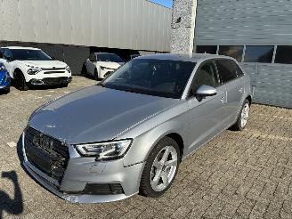krockskadad bil auto Audi A3 AUDI A3 1.6TDI DSG 2018 2018/5