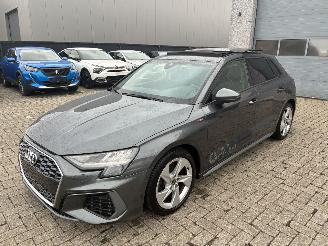 skadebil auto Audi A3 AUDI A3 2.0D 2022 S LINE 2022/1