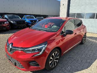 Coche accidentado Renault Clio RENAULT CLIO 1.3I AUTOMAAT 2019 2019/11
