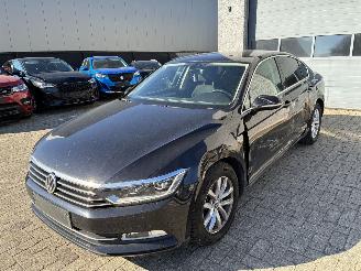 Coche accidentado Volkswagen Passat VW PASSAT 1.6TDI DSG 2019 2019/3