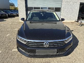 Volkswagen Passat VW PASSAT 1.6TDI DSG 2019 picture 11