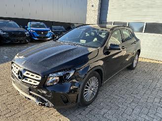 Unfallwagen Mercedes GLA MERCEDES GLA200d 2019 2019/1