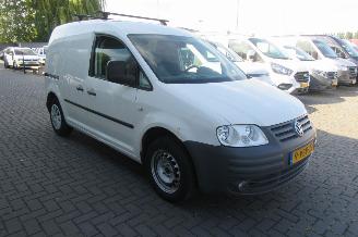 krockskadad bil bedrijf Volkswagen Caddy 1.9 TDI 2009/4