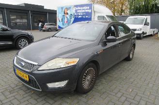  Ford Mondeo 2.0-16V Limited 2010/9
