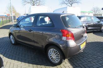 Toyota Yaris 1.3 VVTi Comfort picture 3