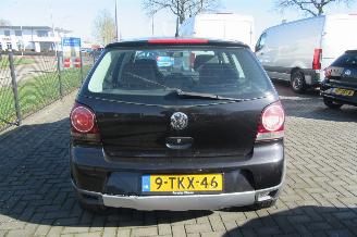 Volkswagen Polo 1.4-16V Cross picture 5
