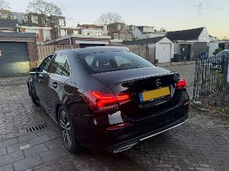 Mercedes A-klasse A180 Benzine automaat sfeerverlichting picture 8