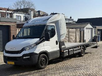 uszkodzony samochody osobowe Iveco Daily 35S15 2.3 410 2014/1