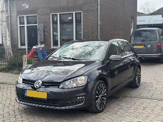 Auto incidentate Volkswagen Golf 1.2 TSI Lounge edition 2015/1