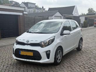Auto incidentate Kia Picanto AIRCO 1.0 CVVT EconomyPlusLine 2017/1