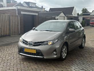 Auto incidentate Toyota Auris 1.8 Hybrid Aspiration 2013/1