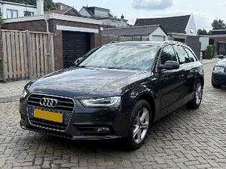 krockskadad bil auto Audi A4 Avant 1.8 TFSI AUTOMAAT 2015/1
