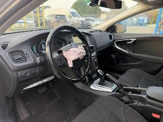 Volvo V-40 1.6 T4 AUTOMAAT picture 13