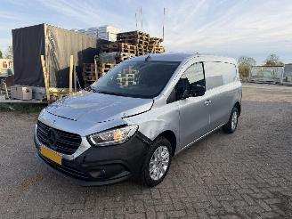 Schadeauto Mercedes Citan 110 Cdi L2 PRO  / NAP AUTOMAAT 2024/1