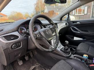 Opel Astra 1.6 Cdti SPORTS TOURER+ picture 13