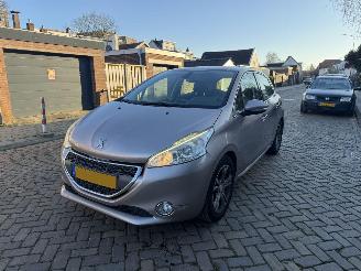  Peugeot 208 1.6 e-HDi Allure  NAP 2012/1