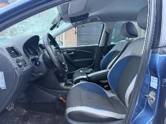 Volkswagen Polo 1.2 TSI HIGHLINE AUTOMAAT picture 24