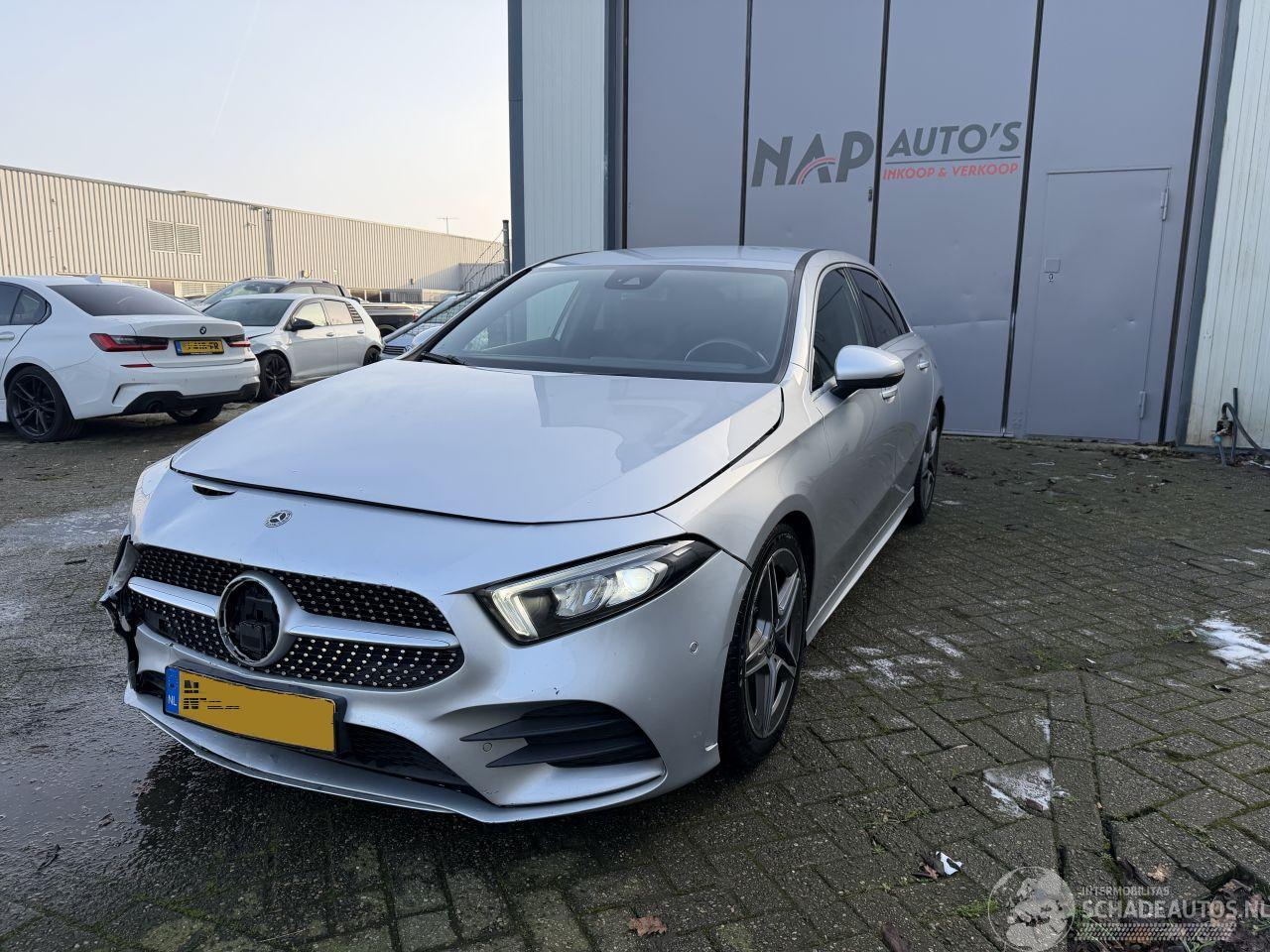 Mercedes A-klasse A180d amg pakket