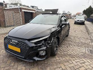 krockskadad bil auto Audi A3 SPORTBACK 2021/1