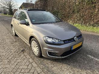 Volkswagen Golf 1.4 GTE NAP TREKHAAK PANO picture 4