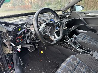 Volkswagen Golf 1.4 TSI GTE DSG picture 14