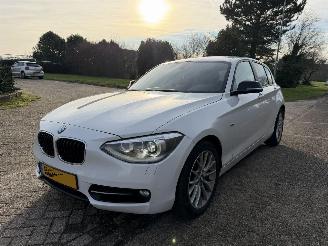 Vaurioauto  passenger cars BMW 1-serie 116i AUTOMAAT 2013/1
