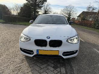 BMW 1-serie 116i AUTOMAAT picture 2