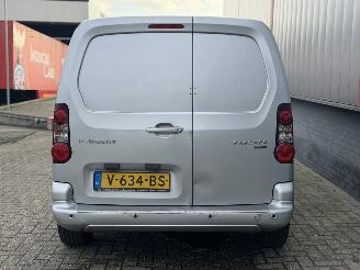 Peugeot Partner 1.6 BlueHDi 75 L1 Première EURO 6 picture 16