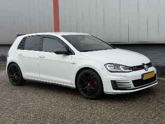 Voiture accidenté Volkswagen Golf 2.0 TSI GTI Performance 2014/1