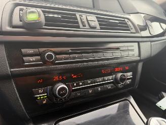 BMW 5-serie 520d automaat picture 9