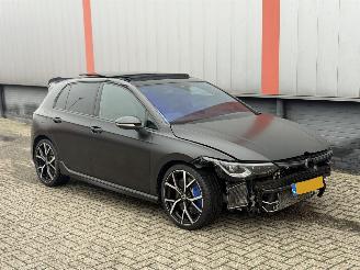 Volkswagen Golf 2.0 TSI R 4Motion picture 2