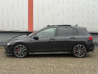 Volkswagen Golf 2.0 GTI 245 PK PANO picture 23
