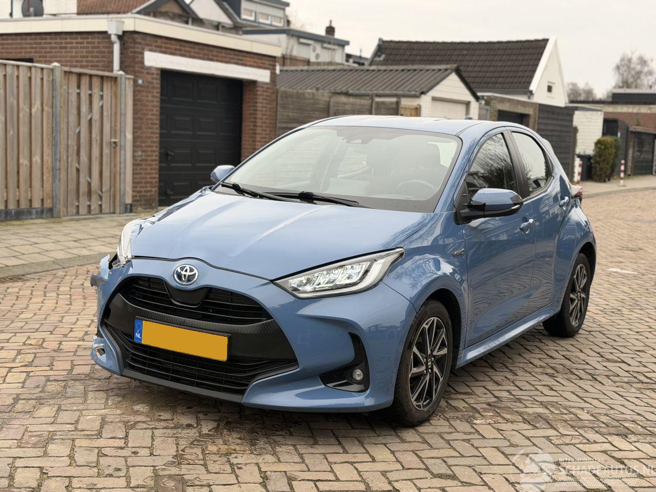 Toyota Yaris 1.5 Hybrid Dynamic AUTOMAAT NAP