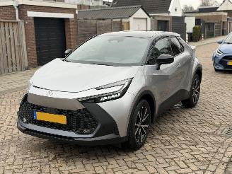 Toyota CH-R 1.8 Hybrid 140 Bussnis picture 2