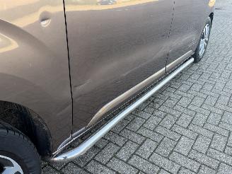 Peugeot Expert 231L 2.0 BlueHDI 180 Premium Pack picture 9