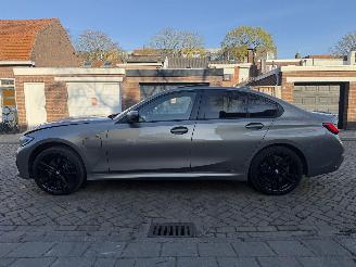BMW 3-serie 330e M Pakket Harmon M PAKKET picture 17