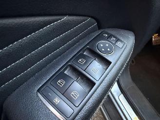 Mercedes ML 250 Bluetec Edition 1 EURO 6 Luchtvering picture 10