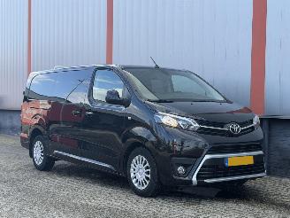 Schadeauto Toyota ProAce 2.0 D-4D 5 PERS Professional Long DC 2020/1